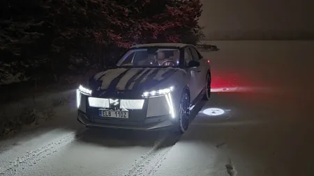 test-2026-ds-n8-long-range-elektromobil-35