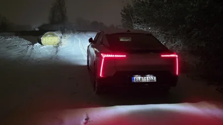 test-2026-ds-n8-long-range-elektromobil-36