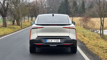 test-2026-ds-n8-long-range-elektromobil-5