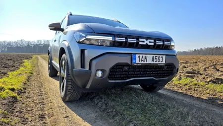 test-2026-dacia-duster-hybrid-g-150-4x4-12