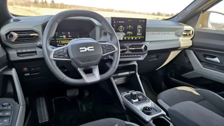 test-2026-dacia-duster-hybrid-g-150-4x4-25