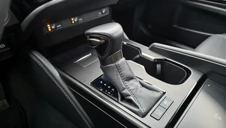 test-2026-lexus-es-300h-21