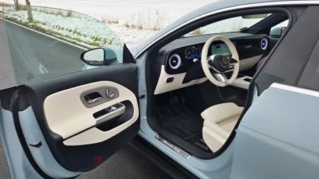 test-2026-mercedes-benz-cla-250-eq-elektromobil-15