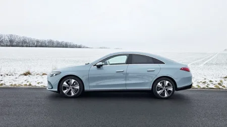 test-2026-mercedes-benz-cla-250-eq-elektromobil-3