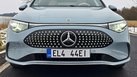 test-2026-mercedes-benz-cla-250-eq-elektromobil-9