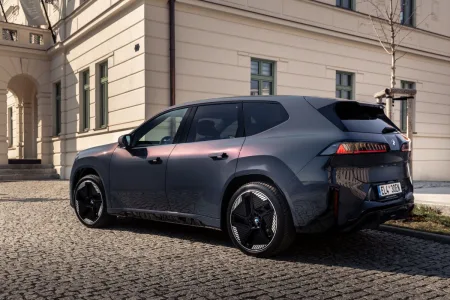 prvni-jizda-test-2026-bmw-ix3-50-xdrive-2