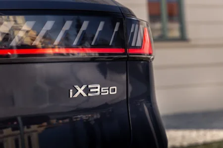 prvni-jizda-test-2026-bmw-ix3-50-xdrive-3