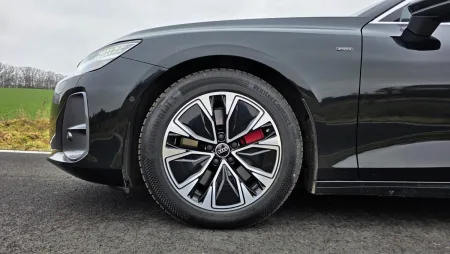 test-2026-audi-a6-e-hybrid-plug-in-hybrid-11