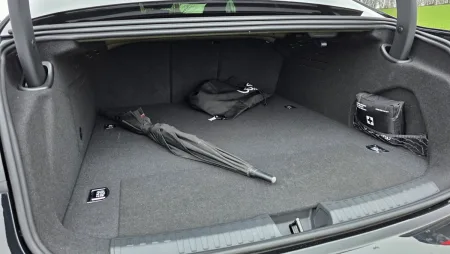 test-2026-audi-a6-e-hybrid-plug-in-hybrid-30