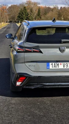 test-2026-peugeot-308-sw-hybrid-hybrid-145-11