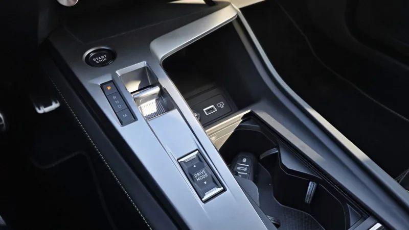 test-2026-peugeot-308-sw-hybrid-hybrid-145-18