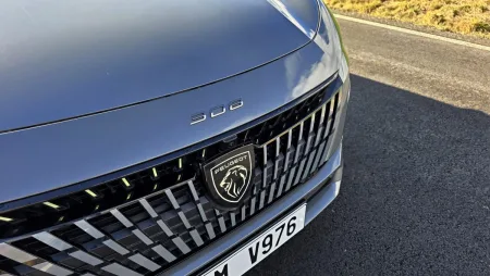 test-2026-peugeot-308-sw-hybrid-hybrid-145-8