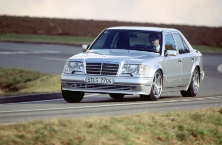 1995-mercedes-benz-e-500-limited-13