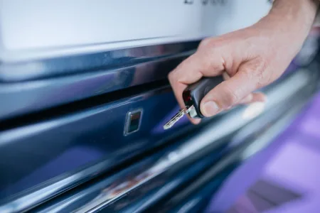 1995-mercedes-benz-e-500-limited-4