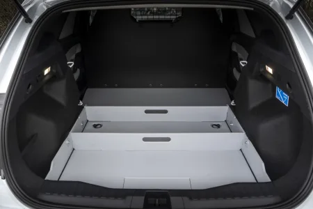 2026-ford-explorer-van-7