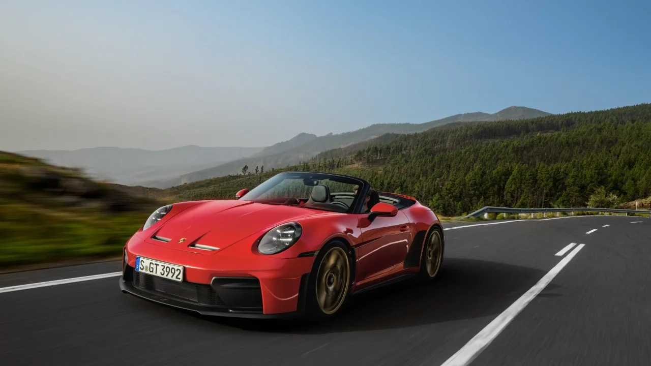 2026-porsche-911-gt3-sc-1