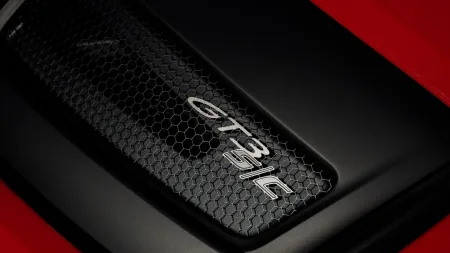 2026-porsche-911-gt3-sc-14