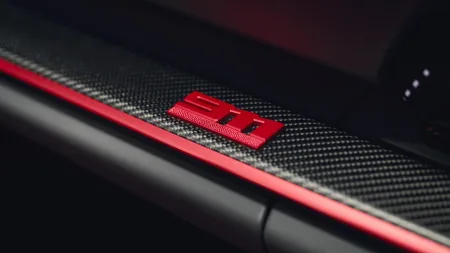 2026-porsche-911-gt3-sc-27