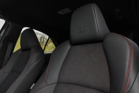 2026-toyota-yaris-cross-gr-sport-facelift-6