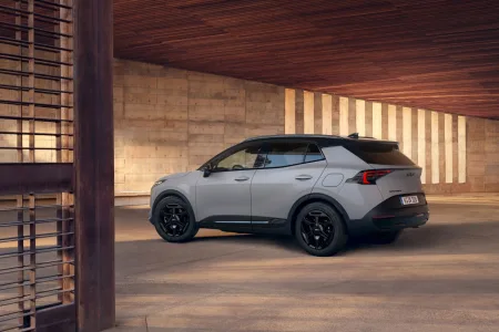 2026-kia-sportage-black-edition-4