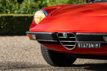 alfa-romeo-spider-duetto-2-serie-3