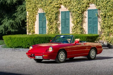alfa-romeo-spider-duetto-4-serie-1