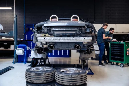 audi-tts-restomod-autoforma-stavba-6