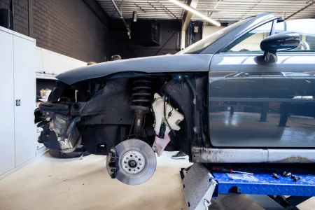 audi-tts-restomod-autoforma-stavba-7