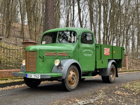 novinka-v-mattoni-muzeu-vozidlo-praga-aero-150-z-roku-1947