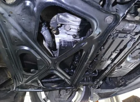 ojetina-a-podvozek-od-oleje