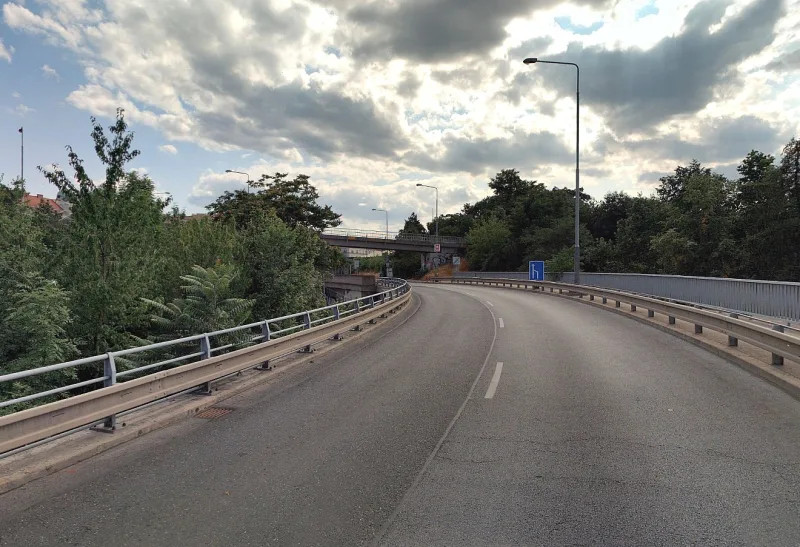 praha-tsk-zahajuje-rekonstrukci-mostu-v-ulici-pod-krejcarkem