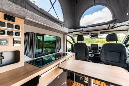 renault-trafic-wavecamper-obytny-vuz-7