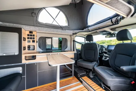 renault-trafic-wavecamper-obytny-vuz-9