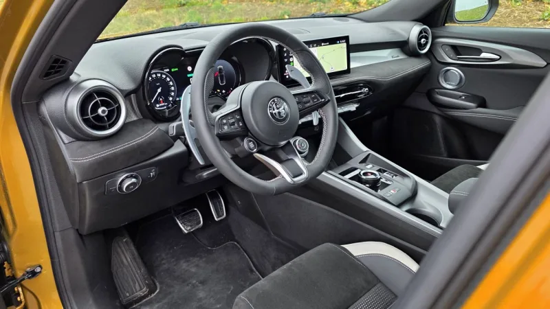 test-2026-alfa-romeo-tonale-1-5-turbo-ibrida-175-tct7-16