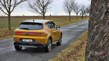 test-2026-alfa-romeo-tonale-1-5-turbo-ibrida-175-tct7-2