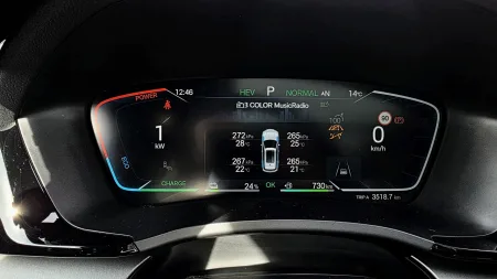 test-2026-byd-seal-u-dm-i-plug-in-hybrid-18