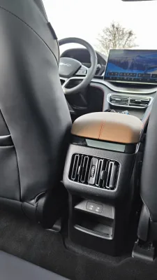 test-2026-byd-seal-u-dm-i-plug-in-hybrid-28