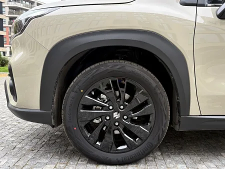 test-2026-suzuki-s-cross-1-4-boosterjet-elegance-black-edition-4x4-6at-8