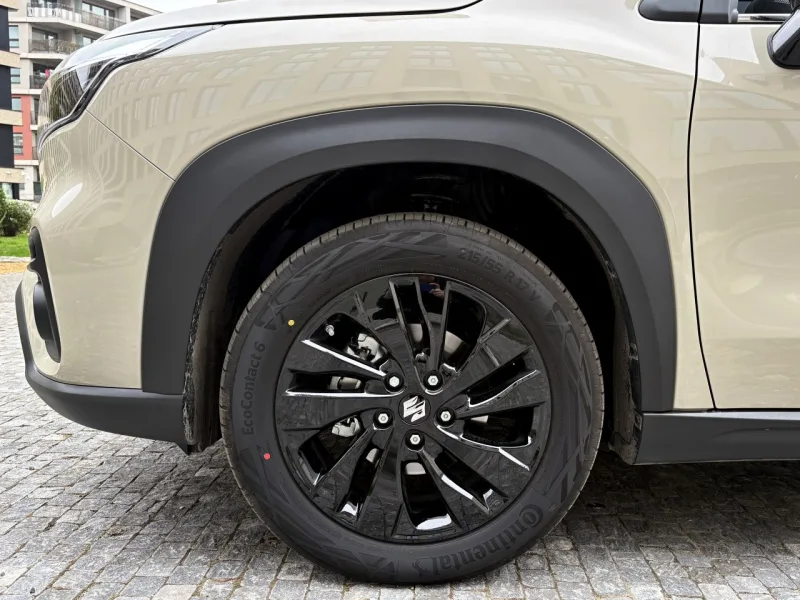 test-2026-suzuki-s-cross-1-4-boosterjet-elegance-black-edition-4x4-6at-8