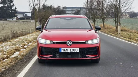 test-2026-volkswagen-passat-variant-20-tdi-143-kw-4x4-dsg-2