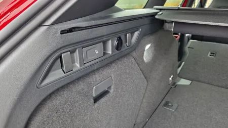 test-2026-volkswagen-passat-variant-20-tdi-143-kw-4x4-dsg-28