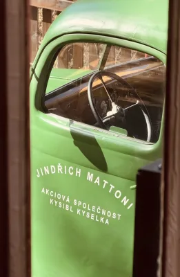 vuz-prosel-dvouletou-renovaci-do-puvodni-provozni-podoby