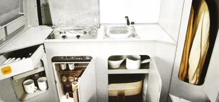 historie-ford-nugget-obytnaky-80s-06