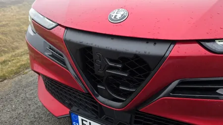 test-2026-elektromobil-alfa-romeo-junioe-elettrica-veloce-11