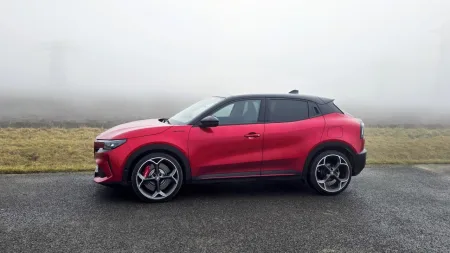 test-2026-elektromobil-alfa-romeo-junioe-elettrica-veloce-3