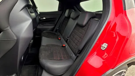 test-2026-elektromobil-alfa-romeo-junioe-elettrica-veloce-33