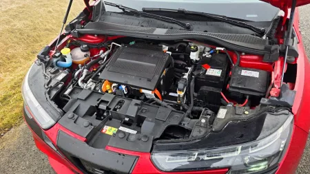 test-2026-elektromobil-alfa-romeo-junioe-elettrica-veloce-39