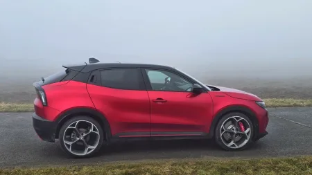 test-2026-elektromobil-alfa-romeo-junioe-elettrica-veloce-8