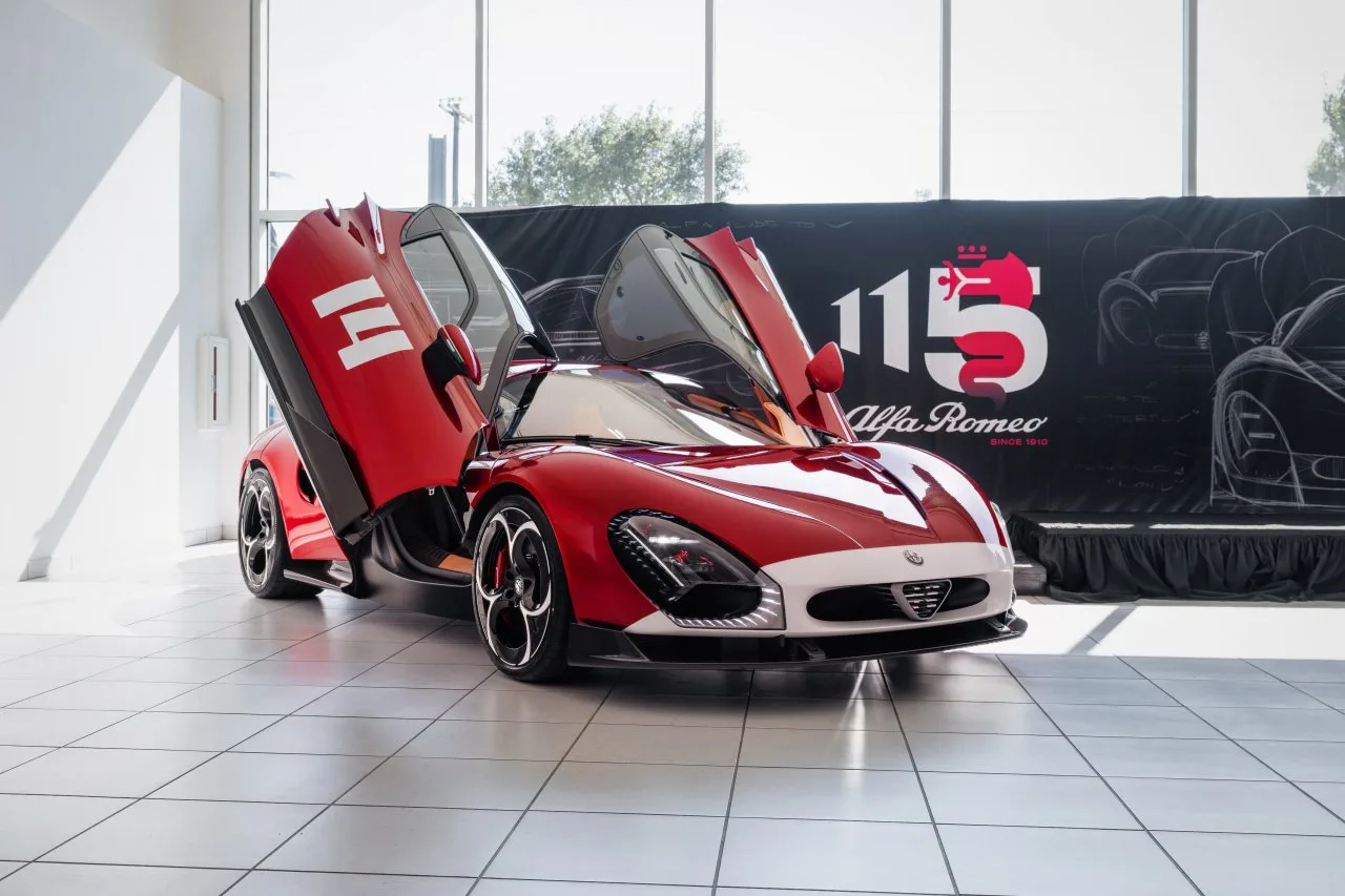 2026-alfa-romeo-33-stradale-amerika-4
