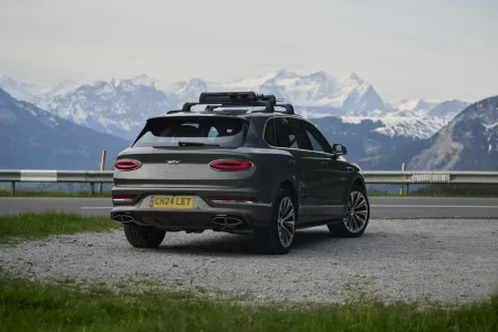 2026-bentley-bentayga-ewb-chalet-edition-3